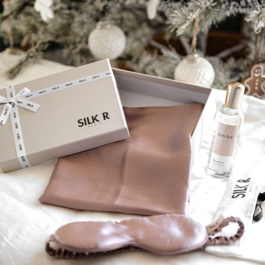 Coffret Bien-Être Soyeux – Duo Taies + Masque + Brume Zen Bar