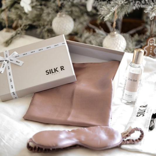 Coffret Bien-Être Soyeux – Duo Taies + Masque + Brume Zen Bar