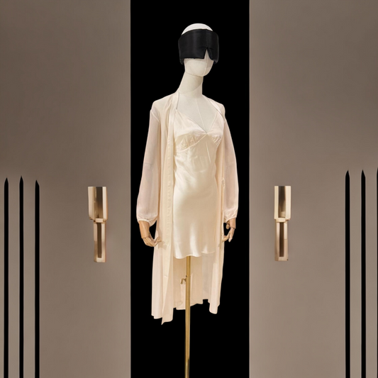 Nuisette & kimono léger en soie blanc cassé